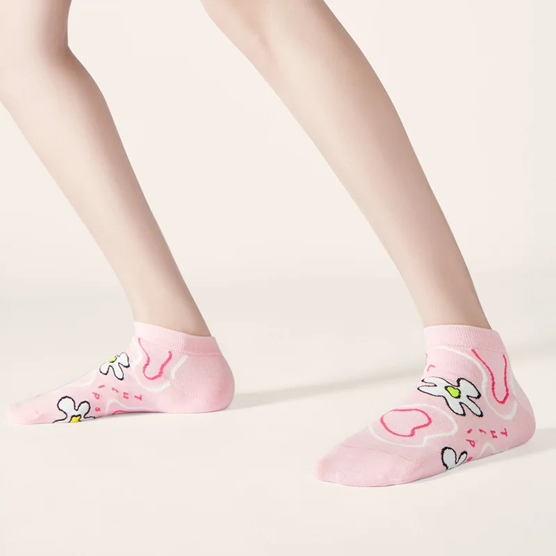 Розовые носки с милыми героями мультфильмов, женские дышащие носки, Летние Тонкие дышащие носки, Модные хлопчатобумажные носки для женщин